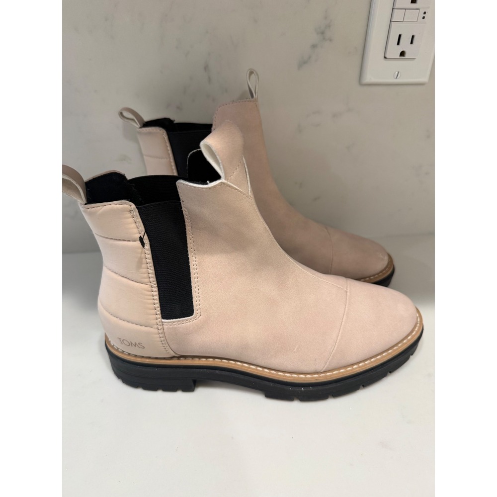 TOMS Mallow Chelsea Boots Peach Nude Suede Lug Sole Ankle Booties Women 8 - Picture 2 of 6